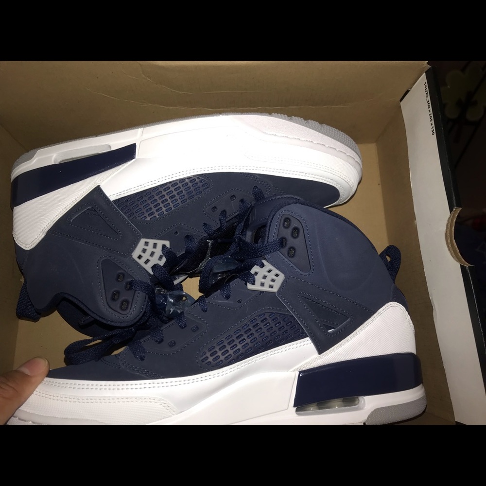 Blue Jordan Spizike